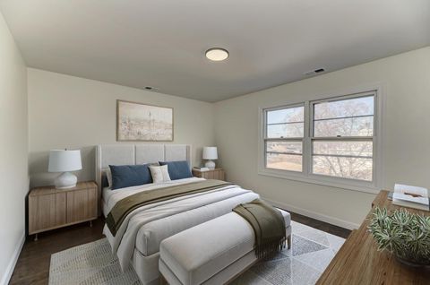 Tiny photo for 6218 W Foster Avenue, Chicago, IL 60630 (MLS # 12649343)