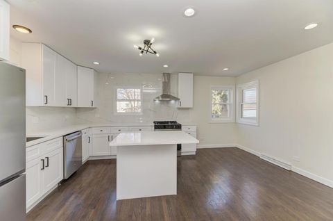 Tiny photo for 6218 W Foster Avenue, Chicago, IL 60630 (MLS # 12649343)