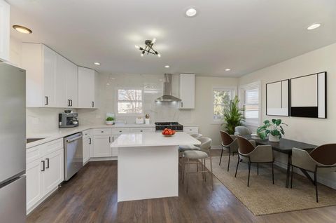 Tiny photo for 6218 W Foster Avenue, Chicago, IL 60630 (MLS # 12649343)