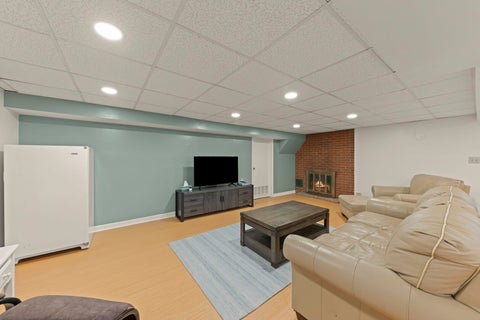 Tiny photo for 805 Walnut Avenue, St. Charles, IL 60174 (MLS # 12736070)