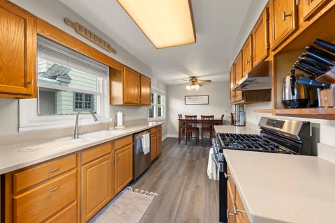 Tiny photo for 805 Walnut Avenue, St. Charles, IL 60174 (MLS # 12736070)