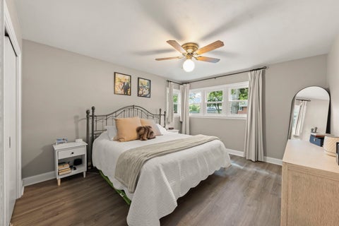 Tiny photo for 805 Walnut Avenue, St. Charles, IL 60174 (MLS # 12736070)