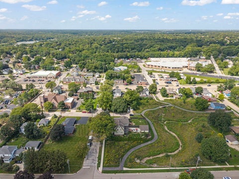 Tiny photo for 805 Walnut Avenue, St. Charles, IL 60174 (MLS # 12736070)