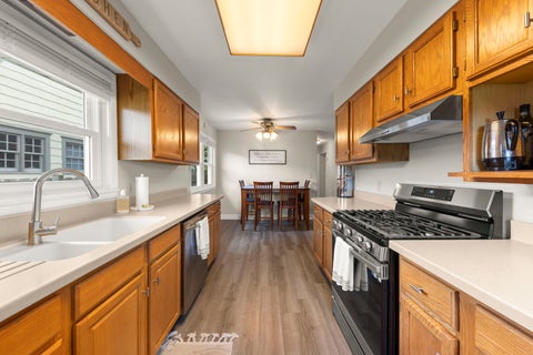 Tiny photo for 805 Walnut Avenue, St. Charles, IL 60174 (MLS # 12736070)