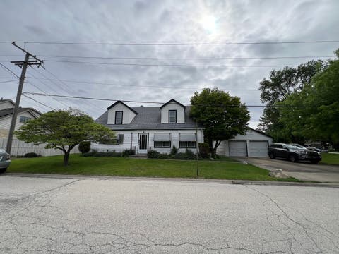 Tiny photo for 9615 Nottingham Avenue, Oak Lawn, IL 60453 (MLS # 12699524)