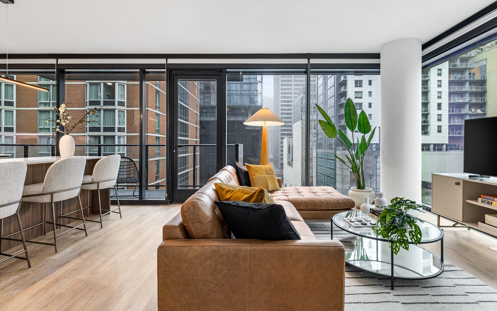 218 E Grand Avenue 1205