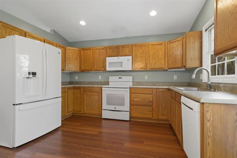 Tiny photo for 3406 Prescher Point, Bloomington, IL 61704 (MLS # 12486802)