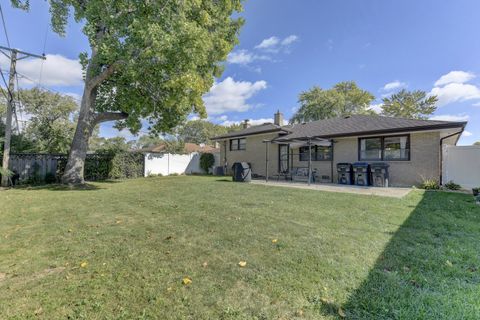 Tiny photo for 17032 University Avenue, South Holland, IL 60473 (MLS # 12487909)