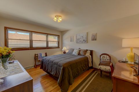 Tiny photo for 17032 University Avenue, South Holland, IL 60473 (MLS # 12487909)