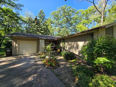 Tiny photo for 905 HICKORY Road, Woodstock, IL 60098 (MLS # 12568956)