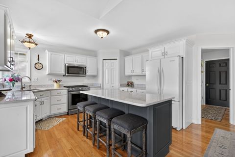 Tiny photo for 481 Kingston Drive, New Lenox, IL 60451 (MLS # 12598805)