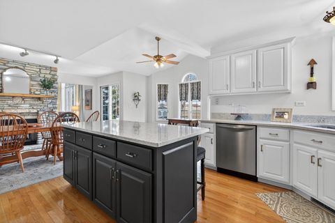 Tiny photo for 481 Kingston Drive, New Lenox, IL 60451 (MLS # 12598805)