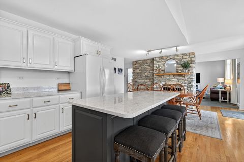 Tiny photo for 481 Kingston Drive, New Lenox, IL 60451 (MLS # 12598805)