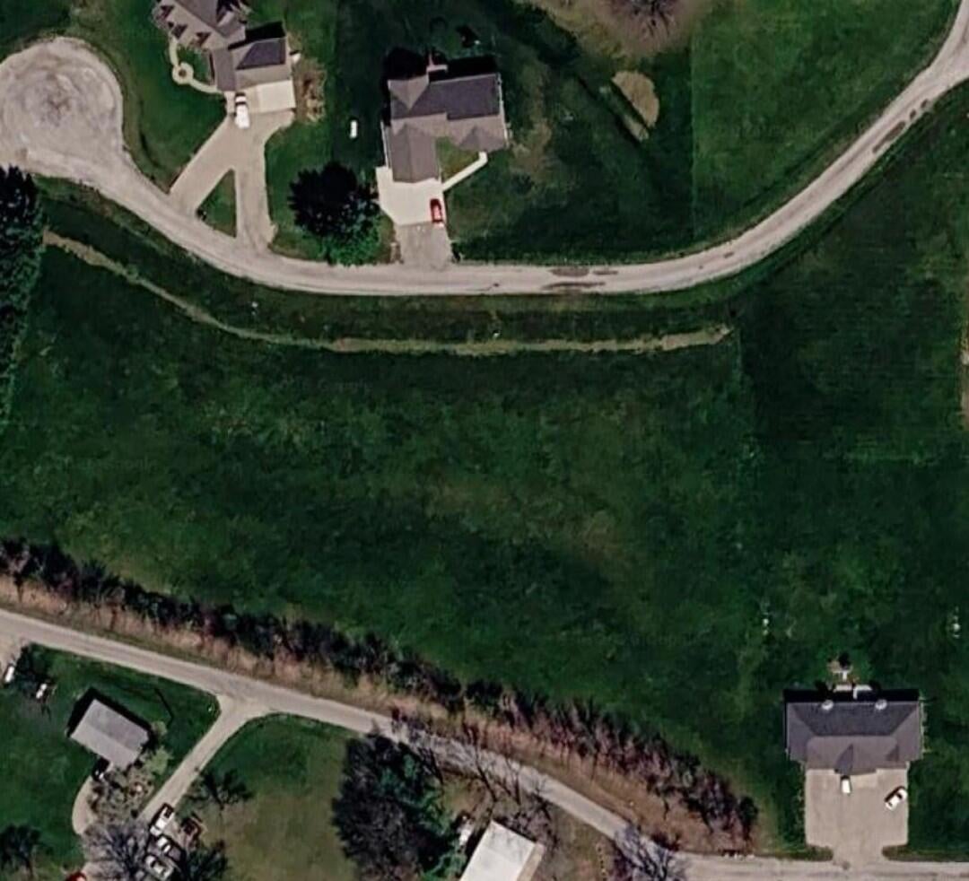 25 Oak Pointe
