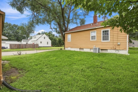 Tiny photo for 500 19th Avenue, Rock Island, IL 61201 (MLS # 12746042)