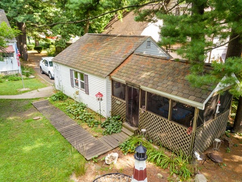 Tiny photo for 1409 Geneva Avenue, Rockford, IL 61108 (MLS # 12750641)
