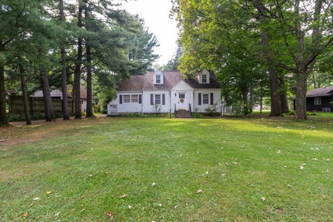 Tiny photo for 1409 Geneva Avenue, Rockford, IL 61108 (MLS # 12750641)