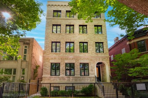 Photo of 2218 N Burling Street #PH, Chicago, IL 60614 (MLS # 12488859)