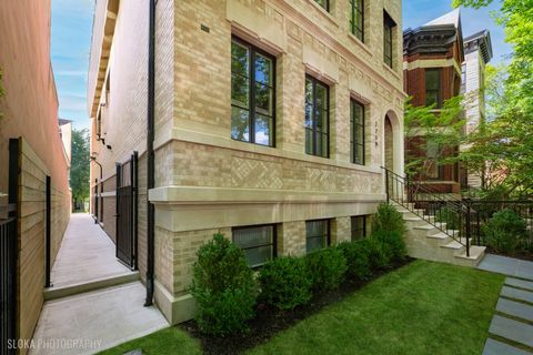 Tiny photo for 2218 N Burling Street #PH, Chicago, IL 60614 (MLS # 12488859)