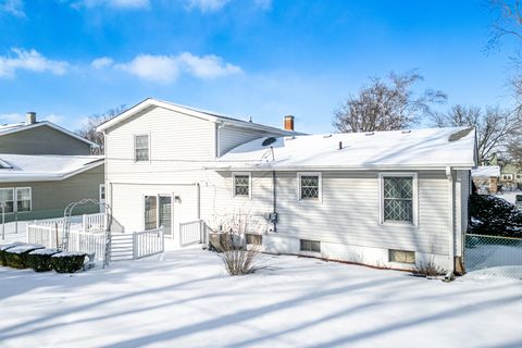Tiny photo for 192 El Paso Lane, Carol Stream, IL 60188 (MLS # 12556371)