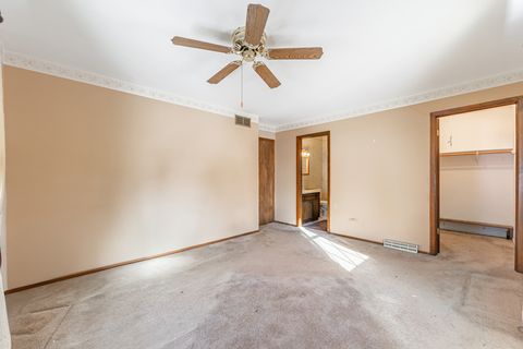 Tiny photo for 192 El Paso Lane, Carol Stream, IL 60188 (MLS # 12556371)