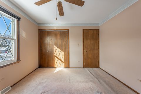 Tiny photo for 192 El Paso Lane, Carol Stream, IL 60188 (MLS # 12556371)