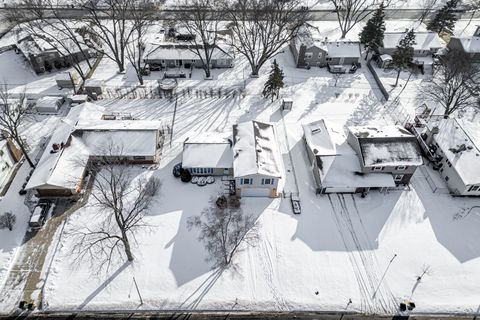 Tiny photo for 192 El Paso Lane, Carol Stream, IL 60188 (MLS # 12556371)