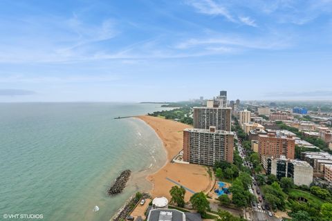 Tiny photo for 6007 N Sheridan Road #31J, Chicago, IL 60660 (MLS # 12434780)