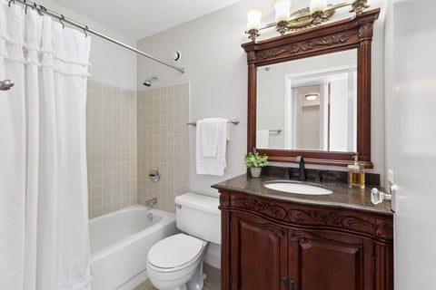 Tiny photo for 1122 N Clark Street #2102, Chicago, IL 60610 (MLS # 12733083)