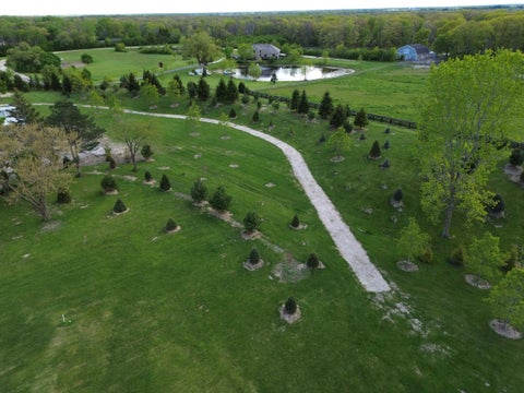 Tiny photo for 14341 W OLD SCHOOL Road, Libertyville, IL 60048 (MLS # 12645970)