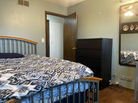 Tiny photo for 852 Tonne Road, Elk Grove Village, IL 60007 (MLS # 12663837)
