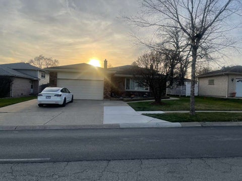 852 Tonne Road, Elk Grove Village, IL 60007 - #: 12663837