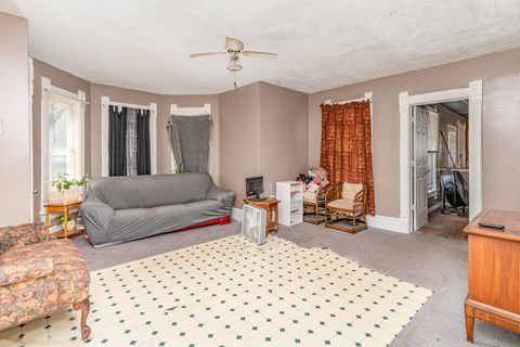 Tiny photo for 515 N Broadway Street, Joliet, IL 60435 (MLS # 12467408)