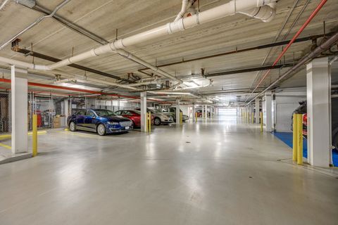 Tiny photo for 1731 Pavilion Way Way #405, Park Ridge, IL 60068 (MLS # 12593167)