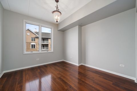 Tiny photo for 1731 Pavilion Way Way #405, Park Ridge, IL 60068 (MLS # 12593167)