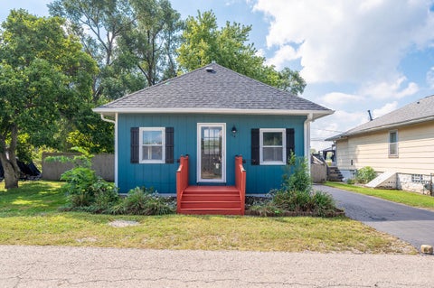 Photo of 114 Frances Street, Lockport, IL 60441 (MLS # 12748812)