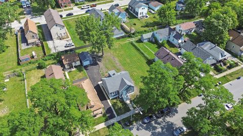 Tiny photo for 536 E 155th Street, Phoenix, IL 60426 (MLS # 12393253)