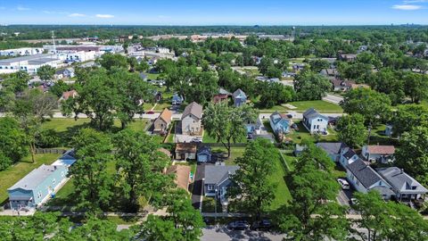 Tiny photo for 536 E 155th Street, Phoenix, IL 60426 (MLS # 12393253)