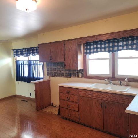 Tiny photo for 720 BIRCHWOOD Avenue, Flora, IL 62839 (MLS # EB459455)