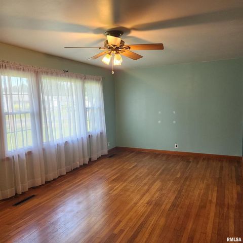 Tiny photo for 720 BIRCHWOOD Avenue, Flora, IL 62839 (MLS # EB459455)