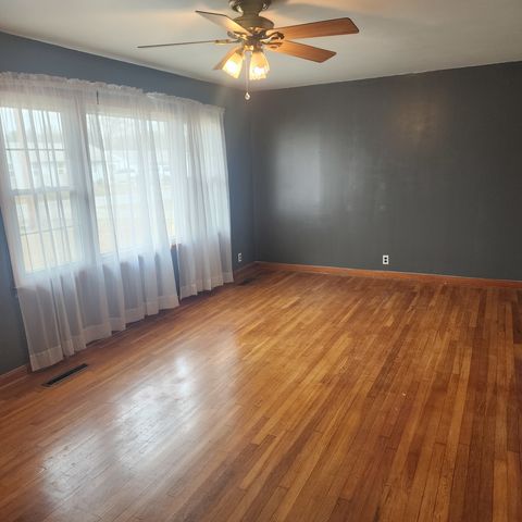 Tiny photo for 720 BIRCHWOOD Avenue, Flora, IL 62839 (MLS # EB459455)