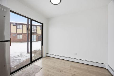 Tiny photo for 4654 W 131st Street #1S, Alsip, IL 60803 (MLS # 12528867)