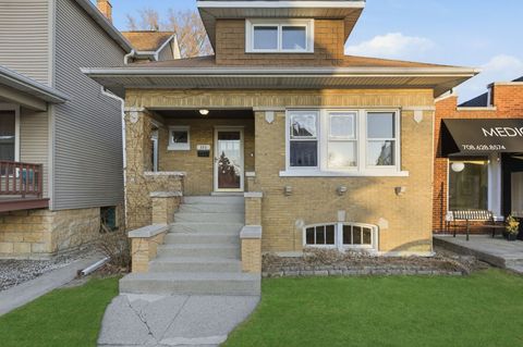 Photo of 330 Circle Avenue, Forest Park, IL 60130 (MLS # 12575240)