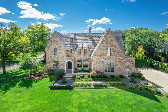 31 CONCORD Drive