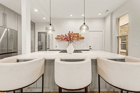 Tiny photo for Chicago, IL 60622 (MLS # 12408712)