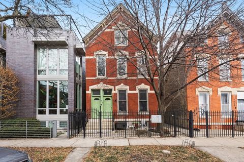 Photo of Chicago, IL 60622 (MLS # 12408712)