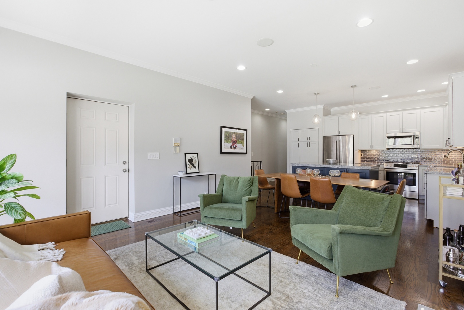 1101 N Wood Street 1S