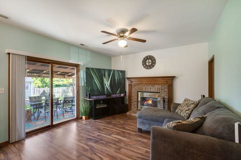 Tiny photo for 1069 Waterford Road, Bartlett, IL 60103 (MLS # 12650310)
