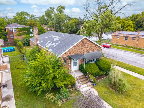 Tiny photo for 119 E 146TH Street, Riverdale, IL 60827 (MLS # 12428502)