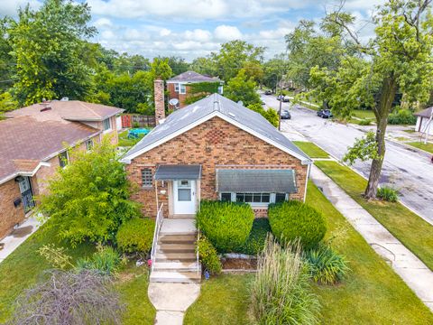 Tiny photo for 119 E 146TH Street, Riverdale, IL 60827 (MLS # 12428502)